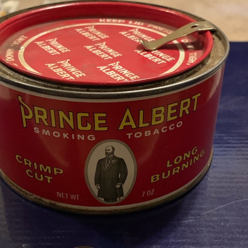 Vintage Prince Albert Tin